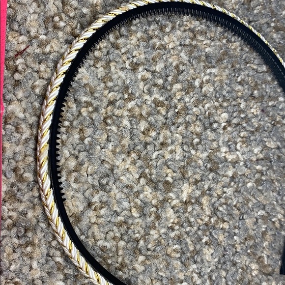 Set of hair accessories 🚩SOLD - Picture 2 of 4